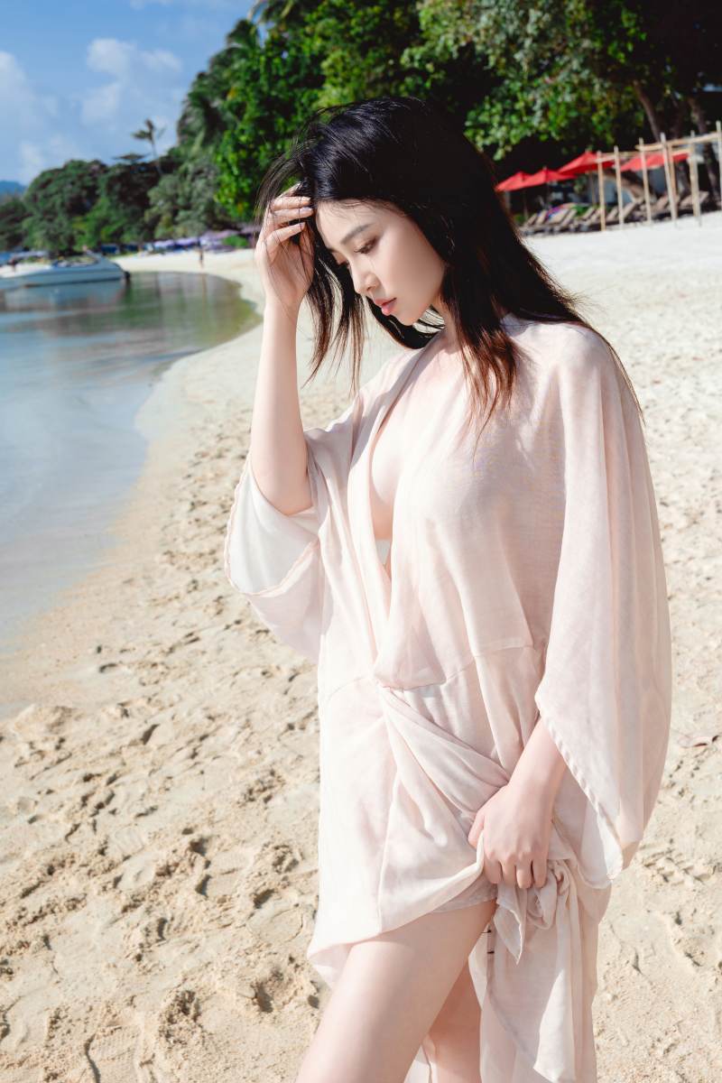 2806-年年Nnian-极品女神COS作品合集[169套-93G]