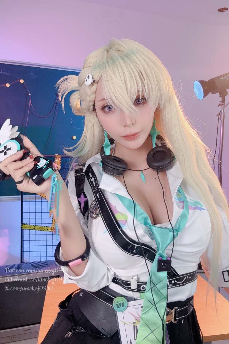 2931-UmekoJ-越南COSER全套写真素材合集[205套-249G]  - 全文